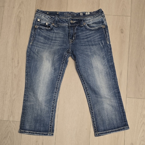 Miss Me Denim - Miss Me Capri Jeans
